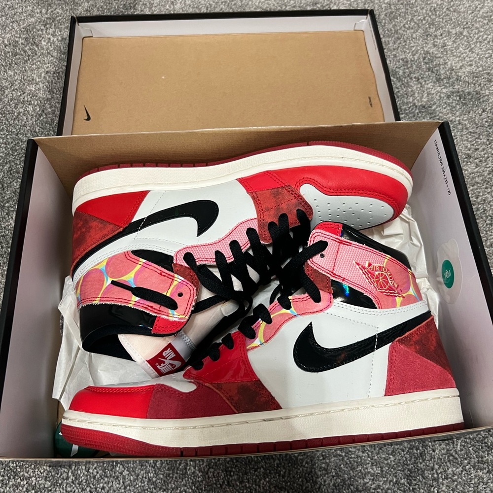Nike Air Jordan 1 High Red Black White Sneakers